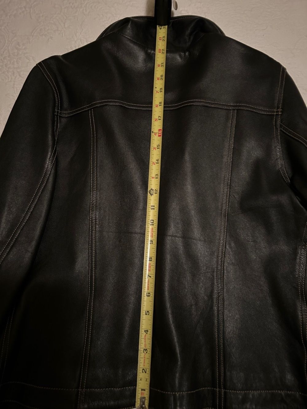 Black Leather Jean jacket (M) - Picture 8 of 9